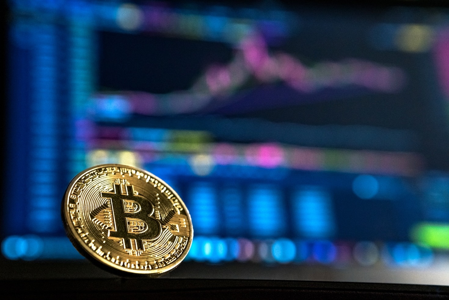 How Data Analytics Revolutionizes Cryptocurrency Trading