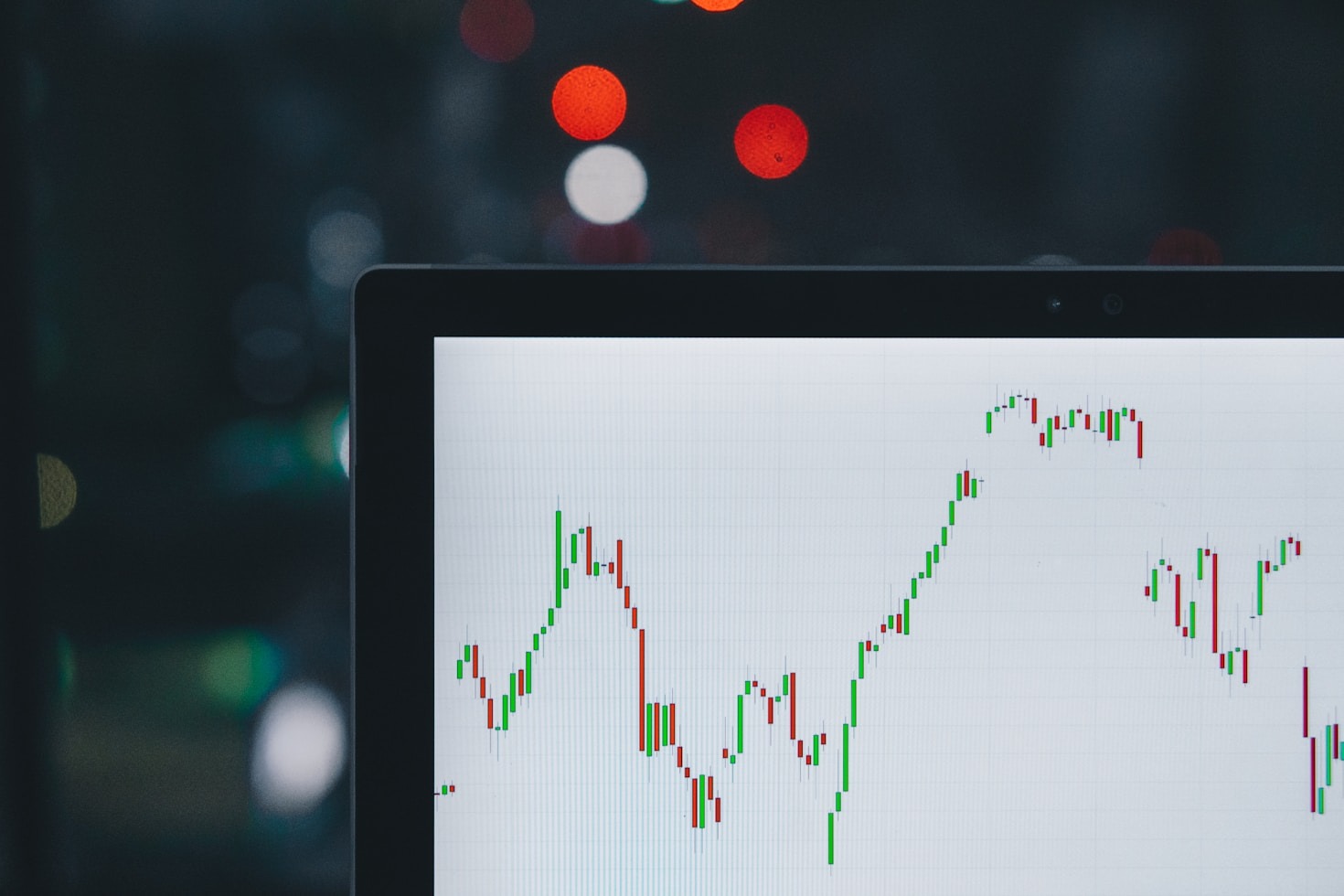 Understanding the Dynamics of Digital Asset Markets